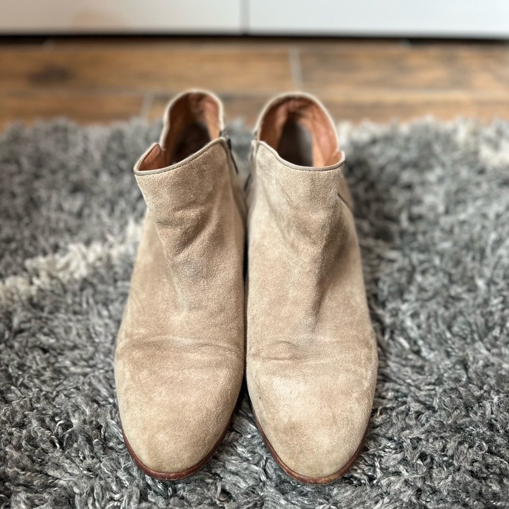 Sam Edelman suede leather ankle boot, size 13